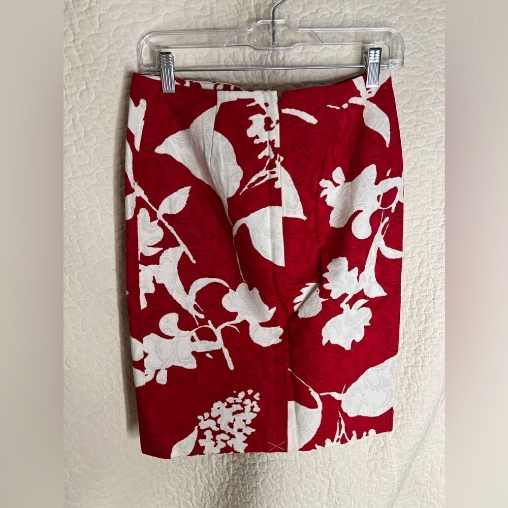 NWT Talbots Red and Off-White Patterned Skirt - Picture 5 of 5